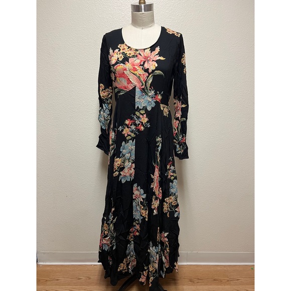 RARE RARE RARE RARE Free People First Kiss Dress - Picture 3 of 10